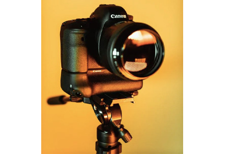 Close-Up Photo of Dslr Camera